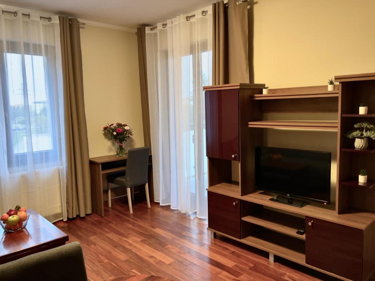 Mala Italia Apartments Βρότσλαβ Εξωτερικό φωτογραφία
